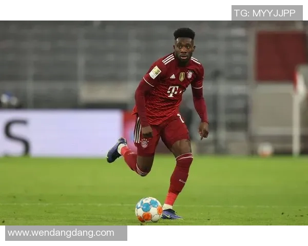 足球巨星精彩瞬间高清竖屏大图展现绝妙技艺与风采