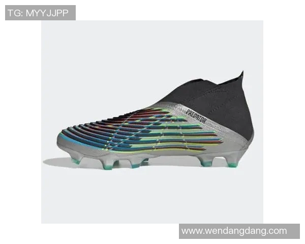 2025年足球球星战靴最新款式解析与性能评测全面升级 2025年足球球星战靴最新款式解析与性能评测全面升级