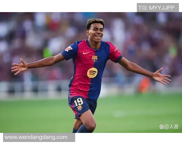 新兴球星崛起推动足球未来发展 探索年轻才俊的崭新竞技风貌