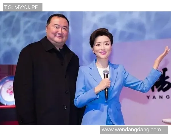 女星倾心足球巨星背后的爱情故事与明星情侣风采 女星倾心足球巨星背后的爱情故事与明星情侣风采