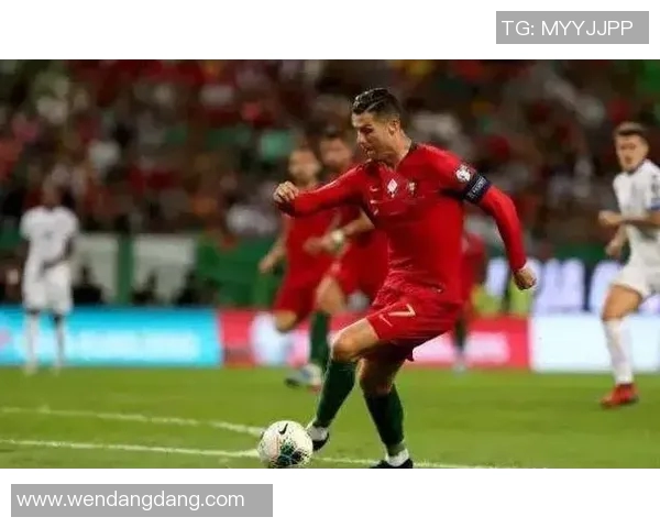 C罗全球粉丝数量遥遥领先彰显足球巨星无与伦比的影响力